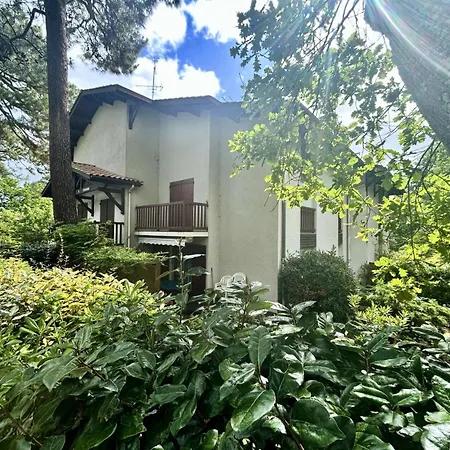 Le Parc - 2 A 300m De La - Pereire Mae-9444